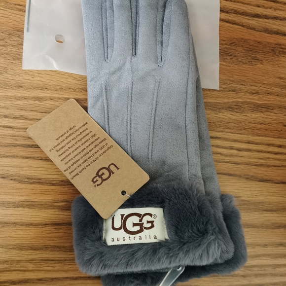 Ugg Australia Gloves Women Sheepskin - Picture 2 of 10